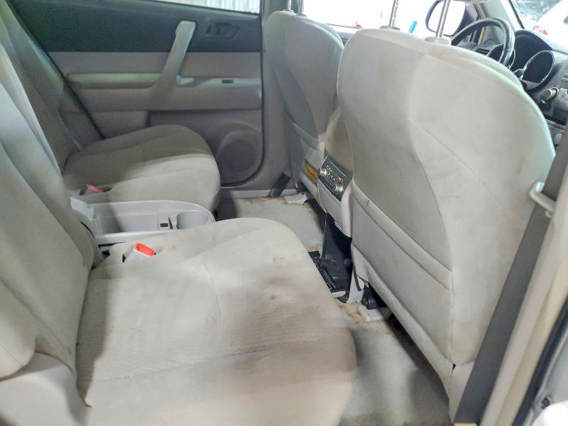 55862696 :رقم المزاد ، 5TDBK3EH1AS023157 vin ، 2010 Toyota Highlander مزاد بيع