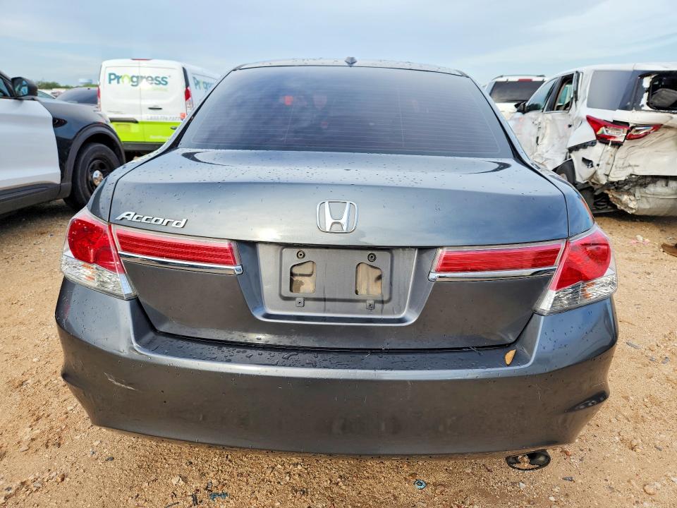 56643826 :رقم المزاد ، 1HGCP2F83CA046732 vin ، 2012 Honda Accord مزاد بيع