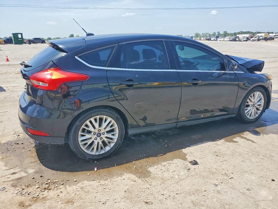 59288226 :رقم المزاد ، 1FADP3N2XGL286110 vin ، 2016 Ford Focus مزاد بيع