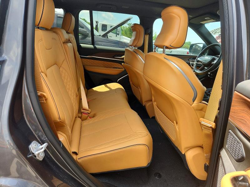 Продаж на аукціоні авто 2025 Jeep Grand Cherokee, vin: 1C4RJHEG5S8675579, номер лоту: 85622345