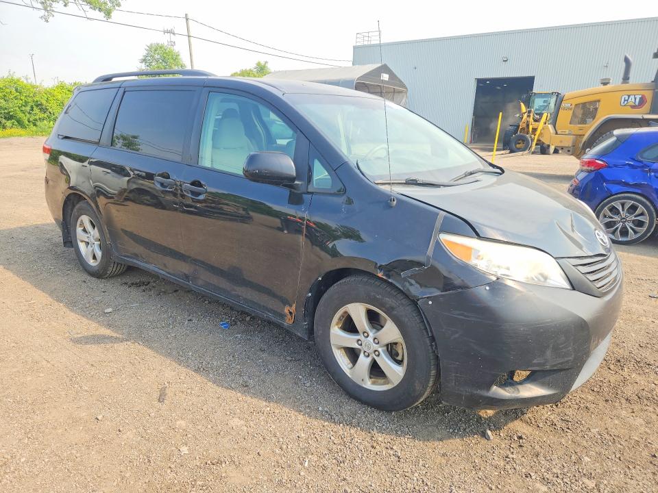 59095756 :رقم المزاد ، 5TDZK3DC9BS050290 vin ، 2011 Toyota Sienna مزاد بيع