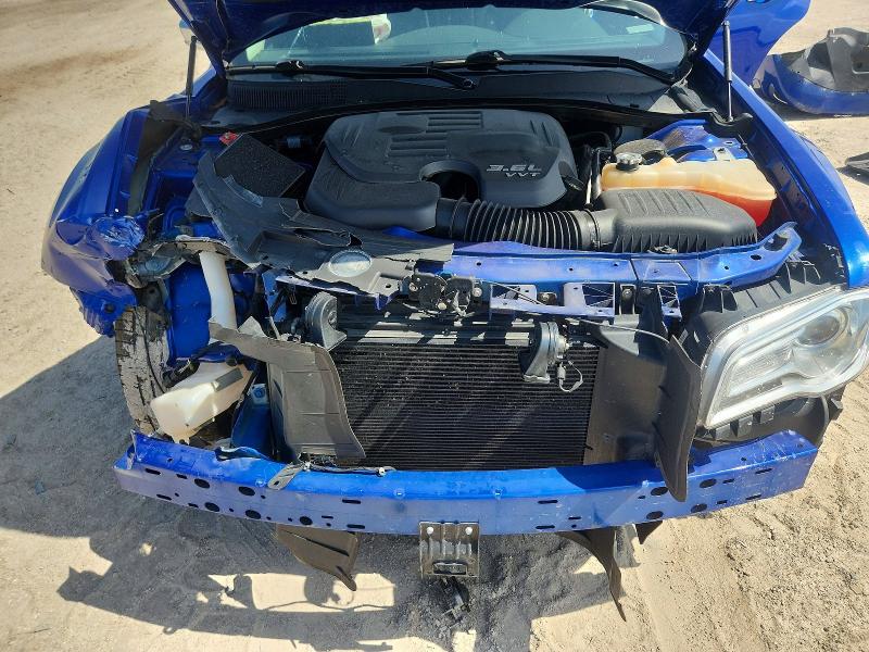 2018 Chrysler 300 მანქანა იყიდება აუქციონზე, vin: 2C3CCAEG2JH263995, აუქციონის ნომერი: 57813216
