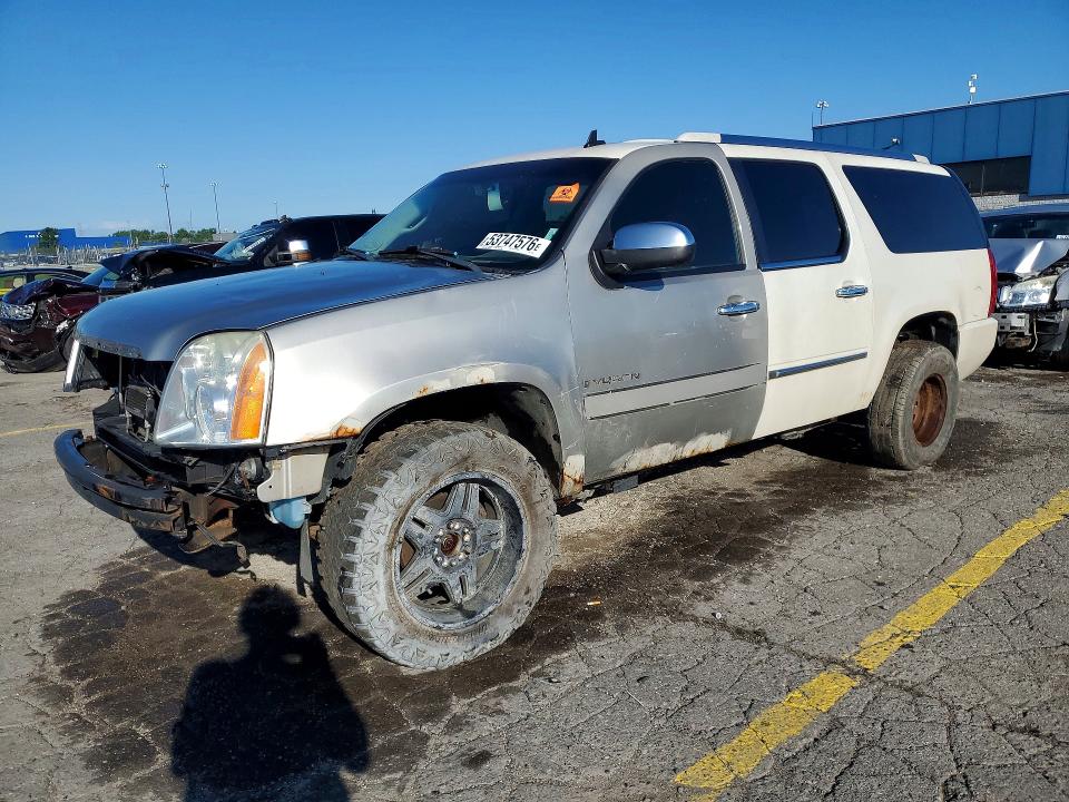 2011 Cadillac Escalade მანქანა იყიდება აუქციონზე, vin: 1GYS4KEF2BR122521, აუქციონის ნომერი: 53747576
