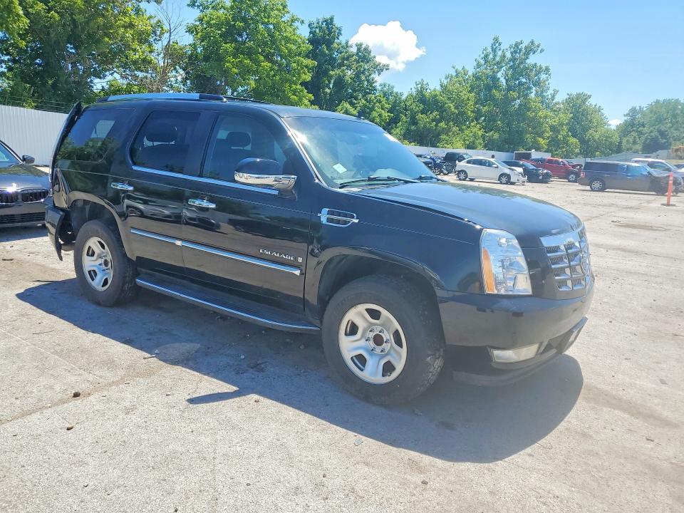 57638736 :رقم المزاد ، 1GYEC63808R132730 vin ، 2008 Cadillac Escalade مزاد بيع