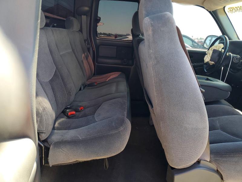 Продажа на аукционе авто 2003 Gmc New Sierra, vin: 2GTEK19T231289278, номер лота: 55968456