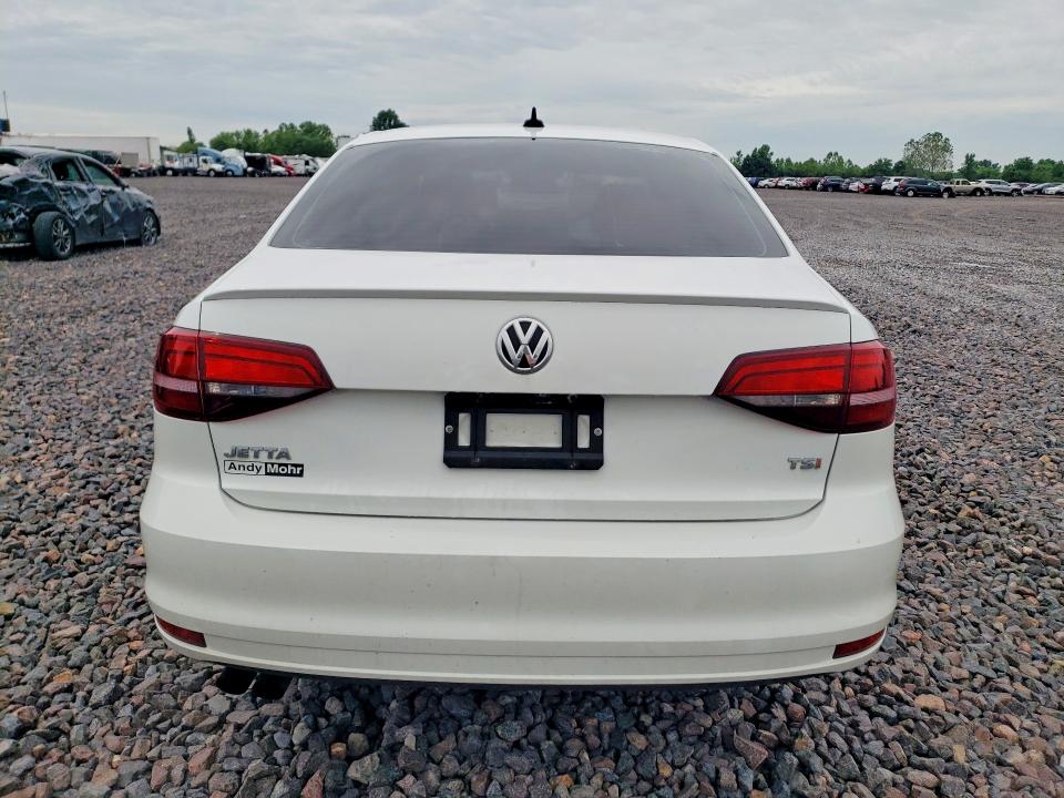 56256686 :رقم المزاد ، 3VWD17AJ7GM298968 vin ، 2016 Volkswagen Jetta مزاد بيع