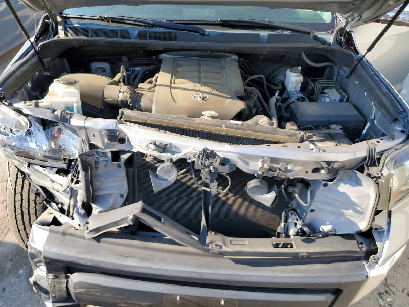 56869936 :رقم المزاد ، 5TFRM5F15JX129773 vin ، 2018 Toyota Tundra مزاد بيع
