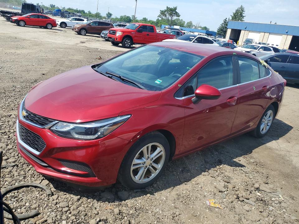 58831166 :رقم المزاد ، 1G1BE5SM4H7170350 vin ، 2017 Chevrolet Cruze مزاد بيع