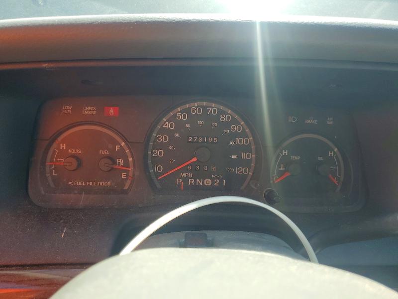 Продажа на аукционе авто 2004 Ford Crown Victoria, vin: 2FAFP73W84X170795, номер лота: 57381246