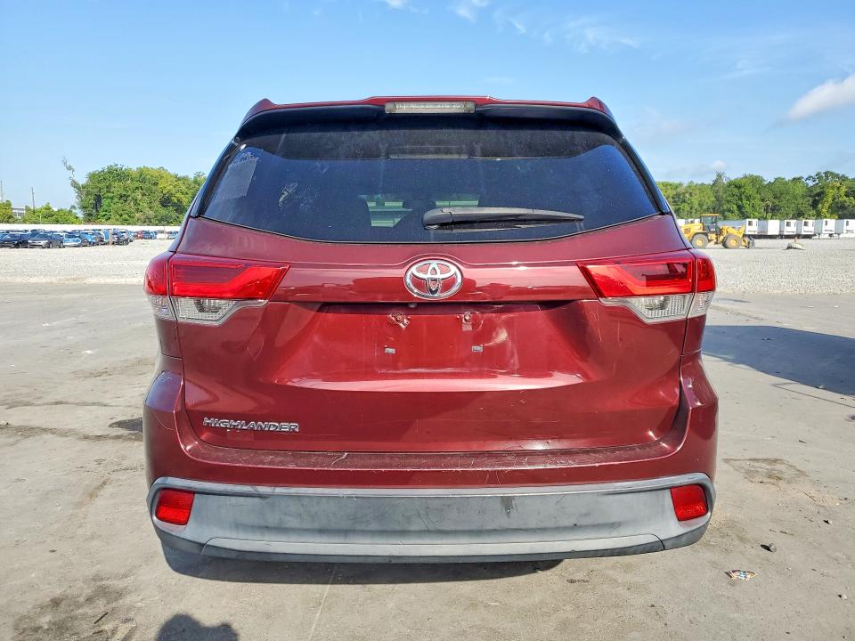 57438786 :رقم المزاد ، 5TDZZRFH9KS296411 vin ، 2019 Toyota Highlander مزاد بيع