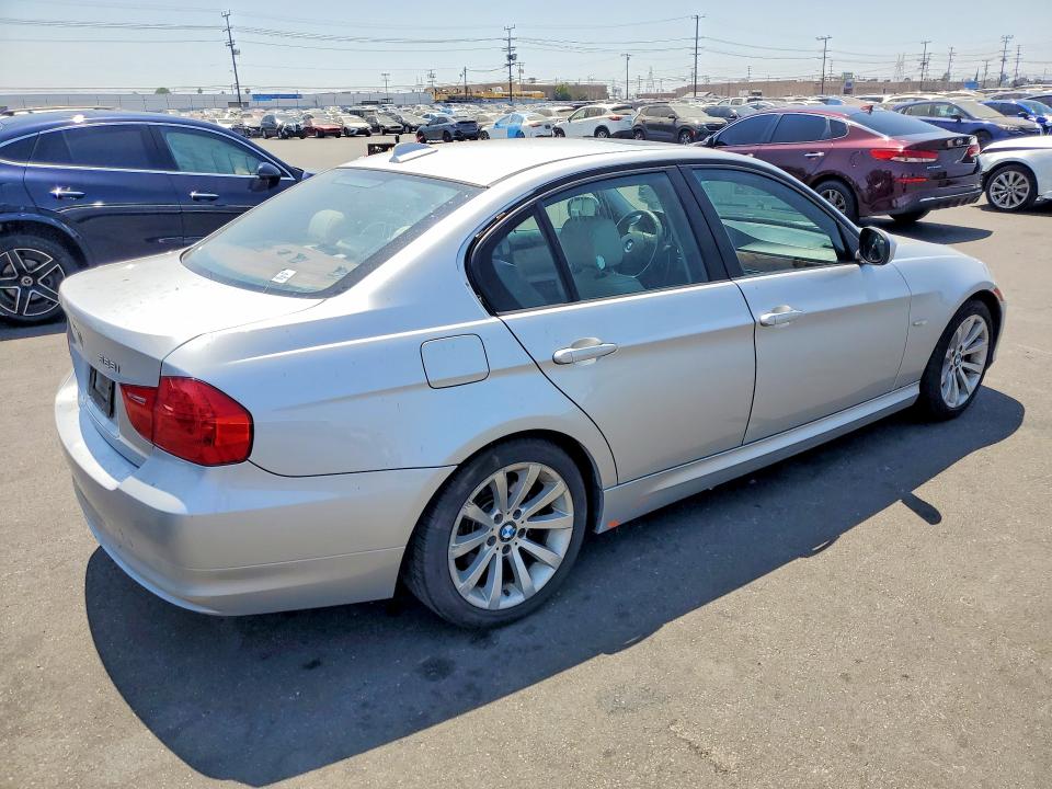2011 Bmw 328 მანქანა იყიდება აუქციონზე, vin: WBAPH7G57BNN07868, აუქციონის ნომერი: 58588956