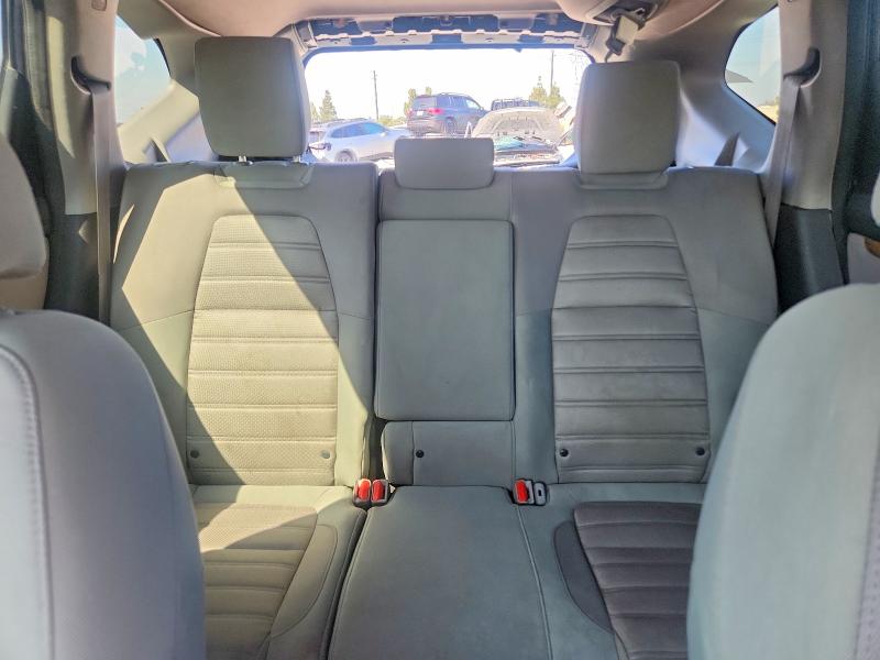 57868886 :رقم المزاد ، 7FARW1H55JE015175 vin ، 2018 Honda Cr-v مزاد بيع