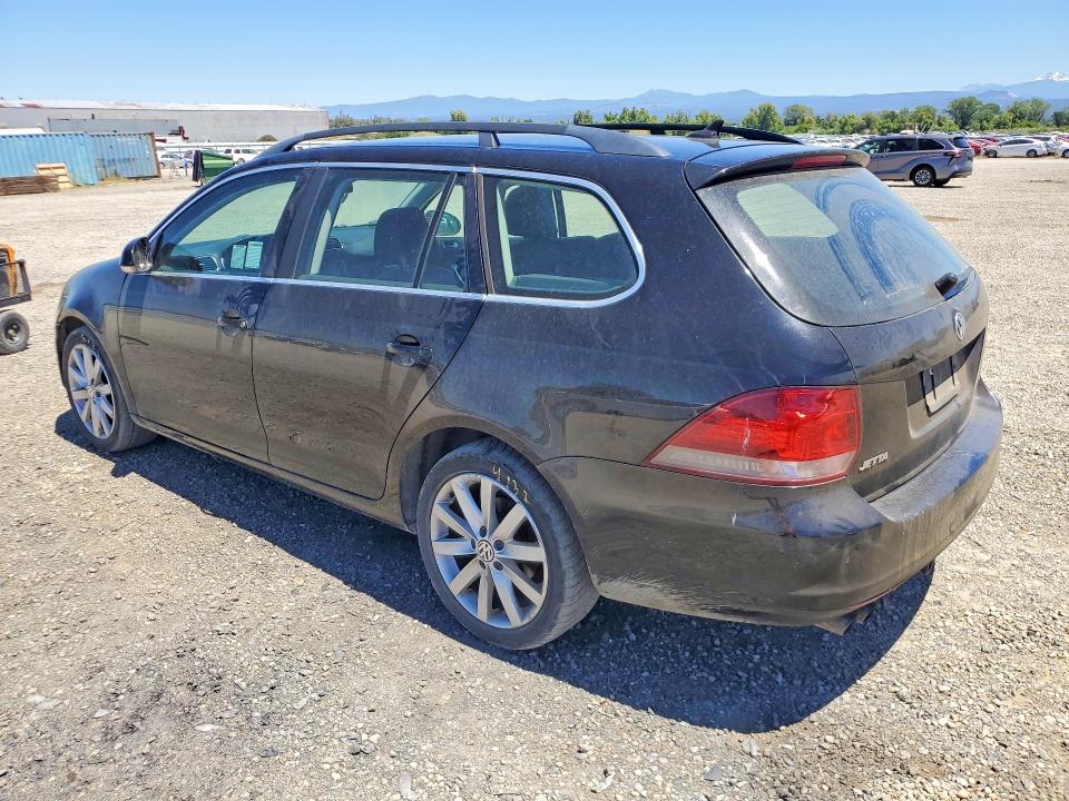 57043416 :رقم المزاد ، 3VWPZ7AJ1AM689076 vin ، 2010 Volkswagen Jetta مزاد بيع