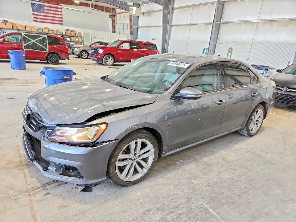 54544346 :رقم المزاد ، 1VWLA7A38KC012097 vin ، 2019 Volkswagen Passat مزاد بيع