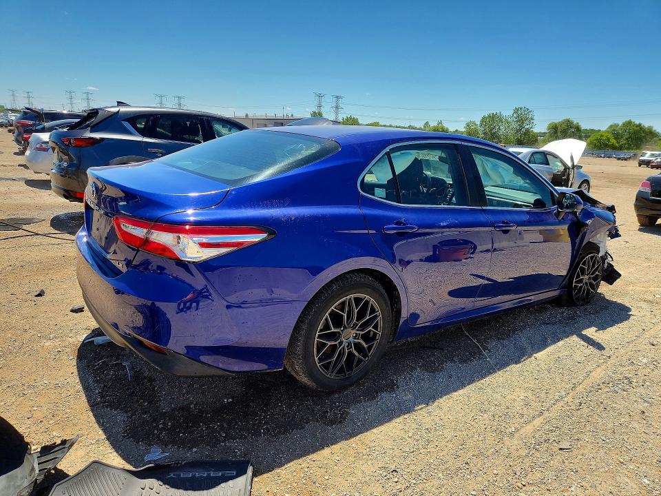 Aukcja sprzedaży 2018 Toyota Camry, vin: 4T1B11HK4JU616839, numer aukcji: 57922186