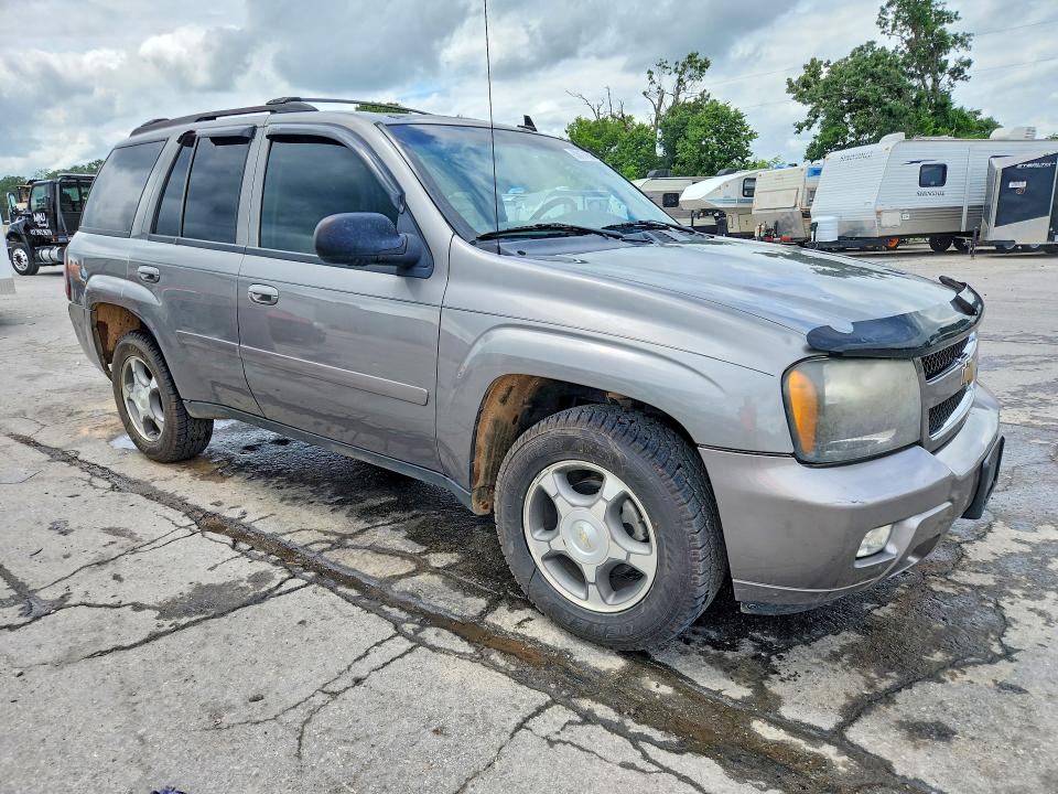 56171806 :رقم المزاد ، 1GNDT13S182155515 vin ، 2008 Chevrolet Trailblazer مزاد بيع