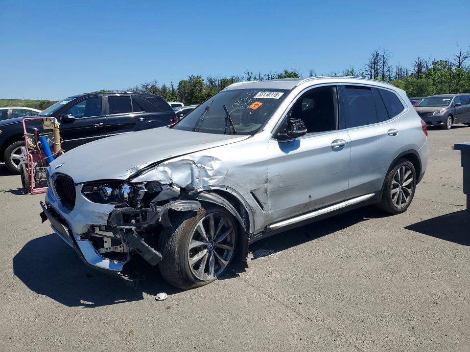 55150076 :رقم المزاد ، 5UXTR9C50JLD72423 vin ، 2018 Bmw X3 مزاد بيع
