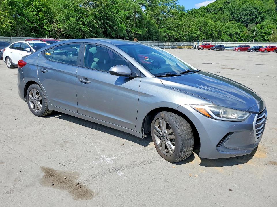 2018 Hyundai Elantra მანქანა იყიდება აუქციონზე, vin: KMHD84LF5JU553640, აუქციონის ნომერი: 58600596