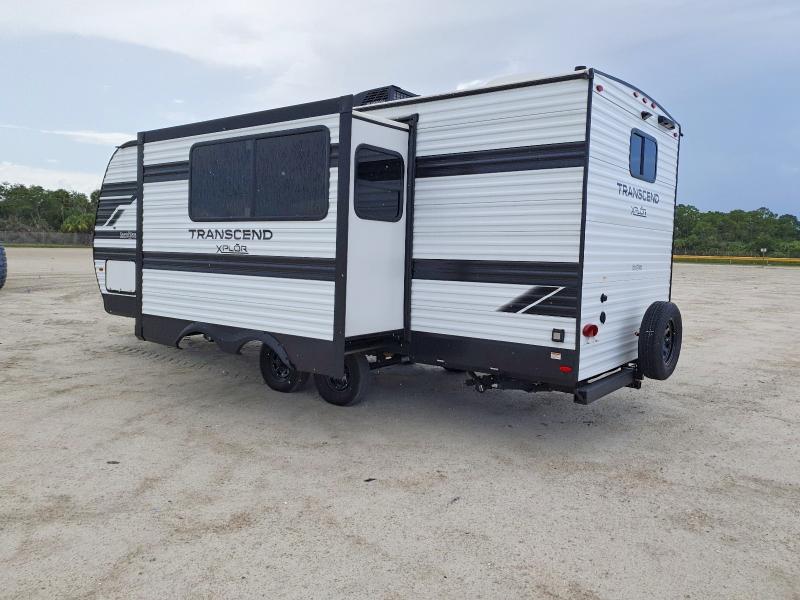 58498486 :رقم المزاد ، 573TT2723S8834607 vin ، 2025 Grand Desi Transcend Xplor 22rb مزاد بيع
