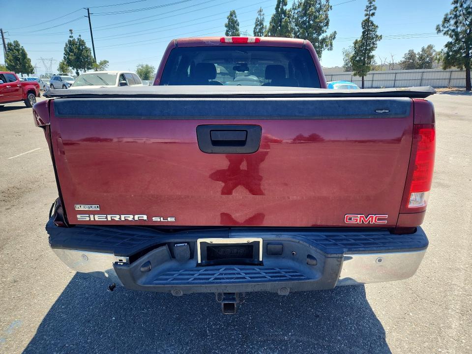 55643686 :رقم المزاد ، 2GTEC130681178512 vin ، 2008 Gmc Sierra مزاد بيع