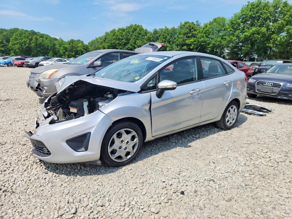2013 Ford Fiesta მანქანა იყიდება აუქციონზე, vin: 3FADP4BJ2DM217987, აუქციონის ნომერი: 57158436