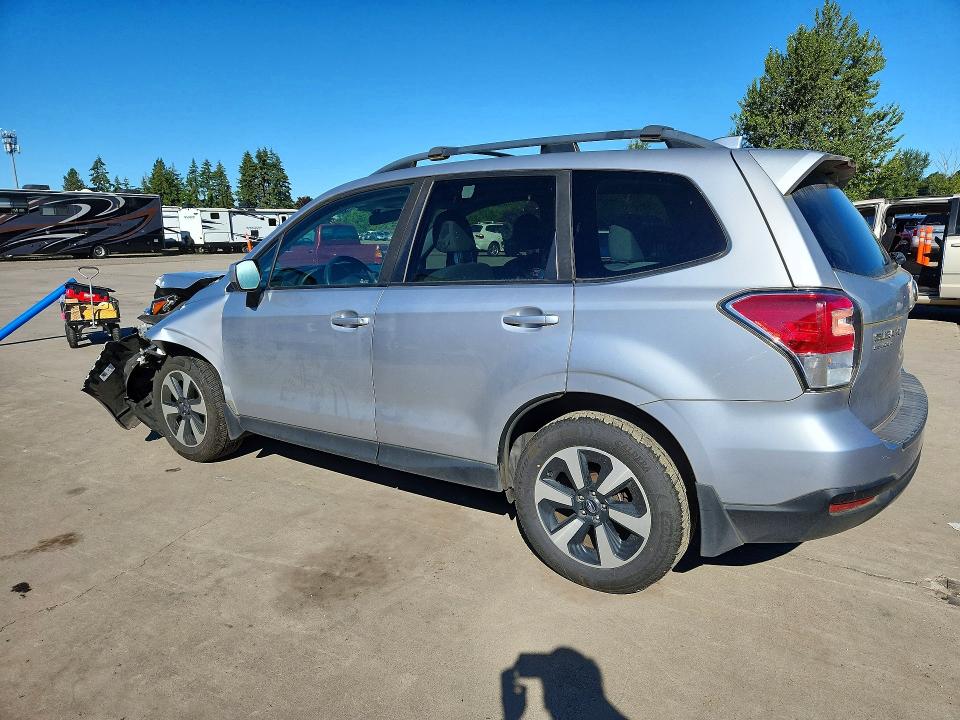 Продаж на аукціоні авто 2018 Subaru Forester, vin: JF2SJAEC4JH552877, номер лоту: 56807696