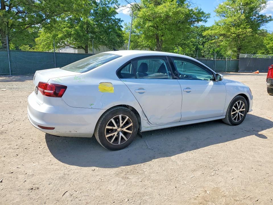 2017 Volkswagen Jetta მანქანა იყიდება აუქციონზე, vin: 3VWDB7AJ4HM411693, აუქციონის ნომერი: 55894986