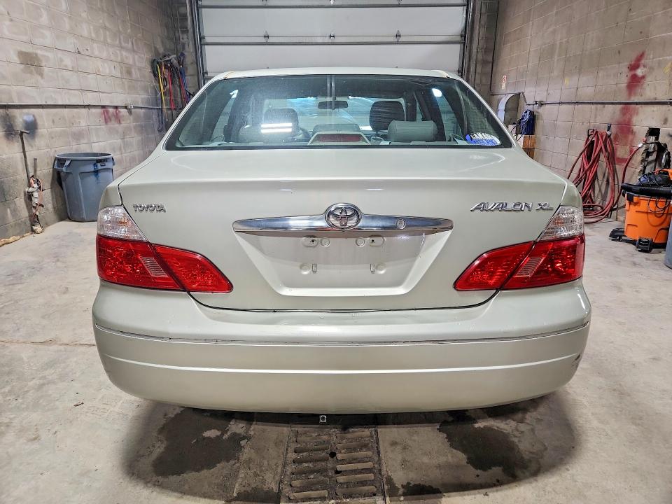 58068936 :رقم المزاد ، 4T1BF28B43U299123 vin ، 2003 Toyota Avalon مزاد بيع