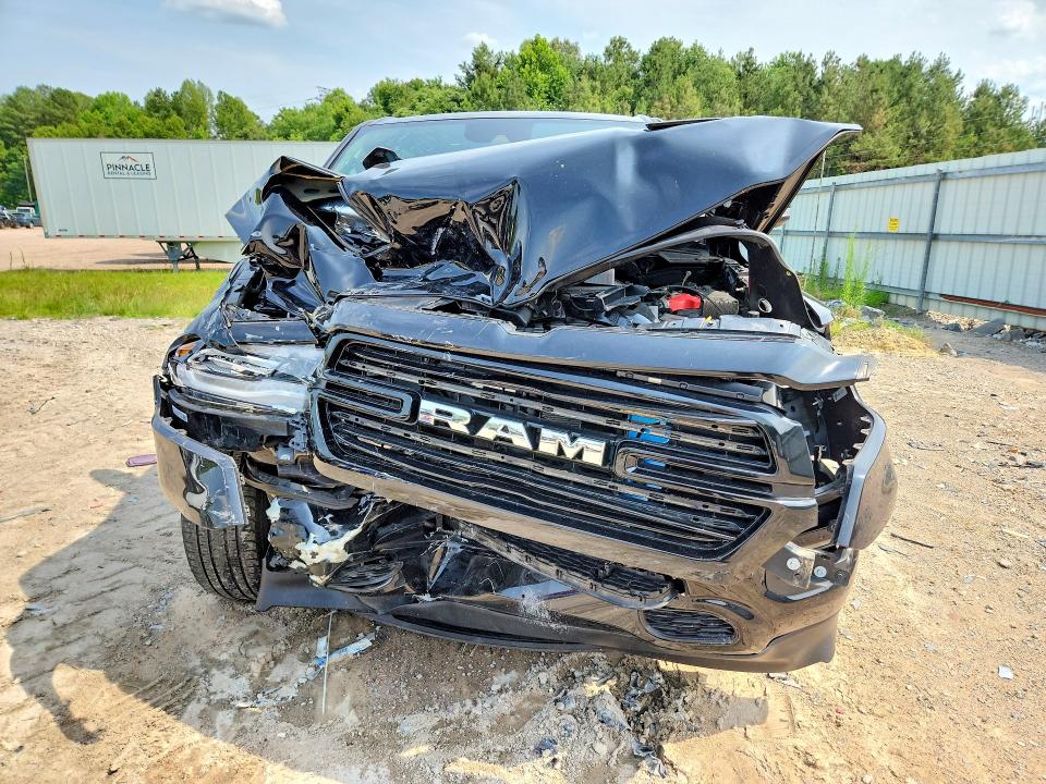 58835766 :رقم المزاد ، 1C6SRFJT2NN132852 vin ، 2022 Dodge 1500 Laramie مزاد بيع