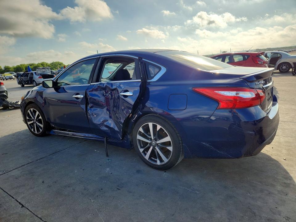 Продажа на аукционе авто 2016 Nissan Altima, vin: 1N4AL3AP6GC135152, номер лота: 57715906