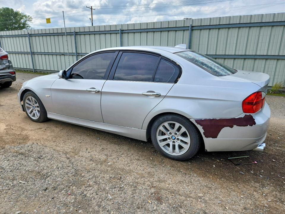 2007 Bmw 328 მანქანა იყიდება აუქციონზე, vin: WBAVA33577KX78366, აუქციონის ნომერი: 56512356