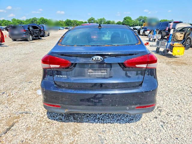 59132076 :رقم المزاد ، 3KPFK4A71HE049489 vin ، 2017 Kia Forte مزاد بيع