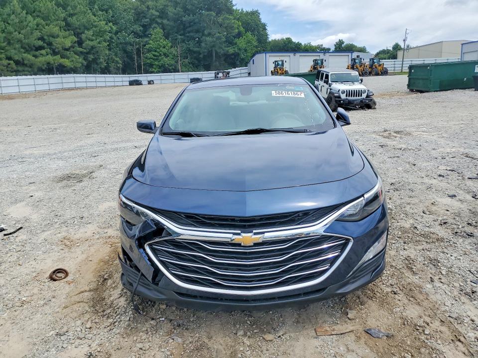 Продажа на аукционе авто 2020 Chevrolet Malibu, vin: 1G1ZD5ST4LF008404, номер лота: 58616186