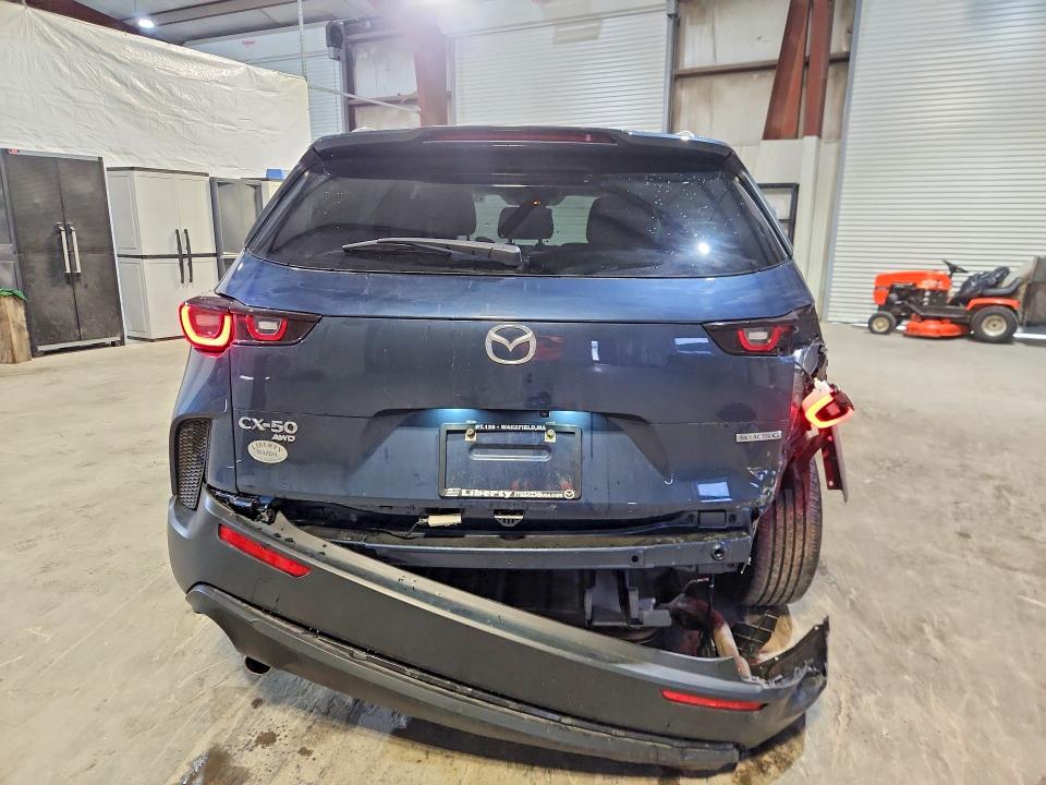 57997206 :رقم المزاد ، 7MMVABCM3PN130333 vin ، 2023 Mazda Cx-50 مزاد بيع
