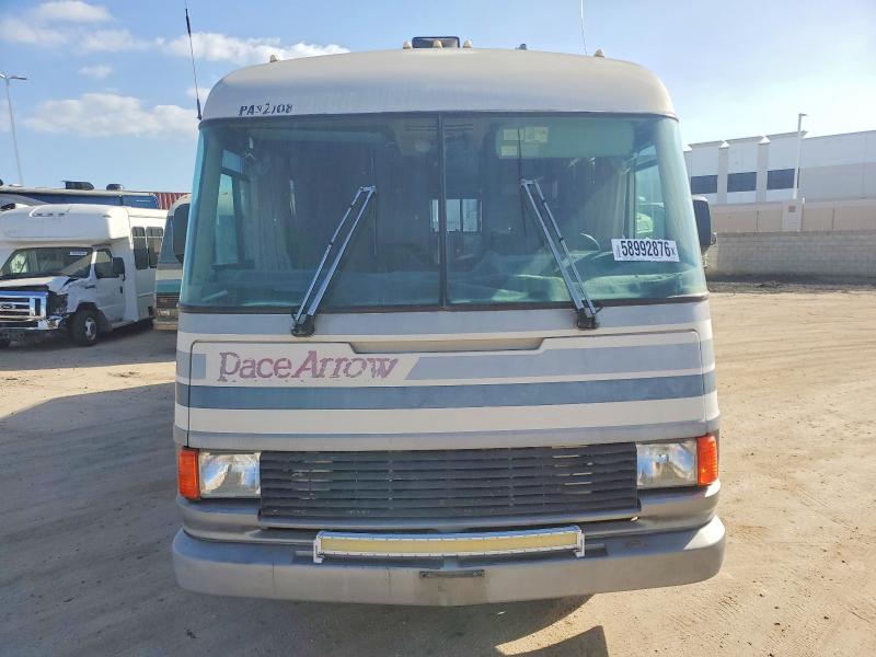 58992876 :رقم المزاد ، 1GBKP37N0N3308481 vin ، 1992 Chevrolet P30 مزاد بيع