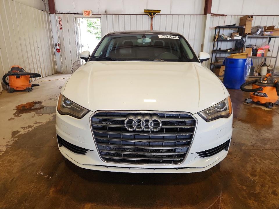 Продаж на аукціоні авто 2015 Audi A3, vin: WAUEFGFF4F1057360, номер лоту: 55974056