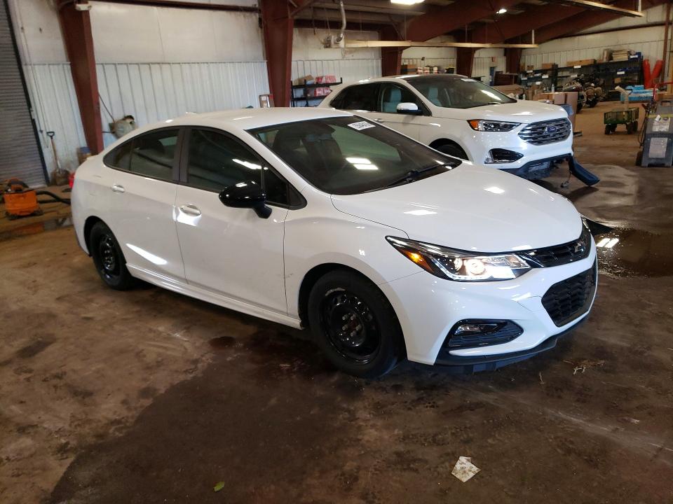 55848436 :رقم المزاد ، 1G1BE5SMXJ7164767 vin ، 2018 Chevrolet Cruze مزاد بيع