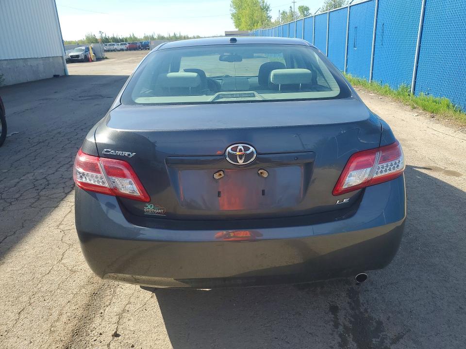 2010 Toyota Camry მანქანა იყიდება აუქციონზე, vin: 4T1BF3EK6AU051401, აუქციონის ნომერი: 55600266