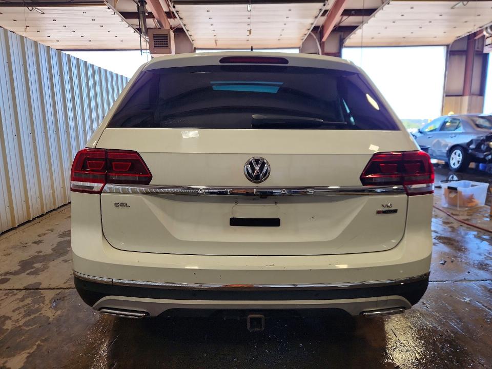 Продаж на аукціоні авто 2018 Volkswagen Atlas, vin: 1V2MR2CA1JC581126, номер лоту: 55821106