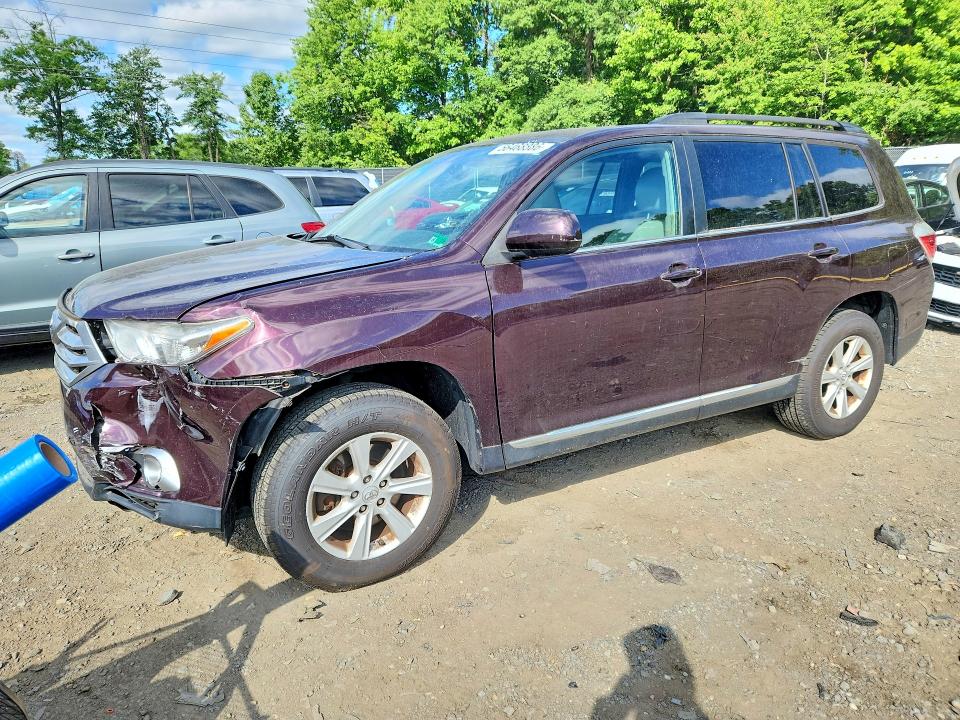 Продаж на аукціоні авто 2012 Toyota Highlander, vin: 5TDBK3EHXCS138925, номер лоту: 56468886