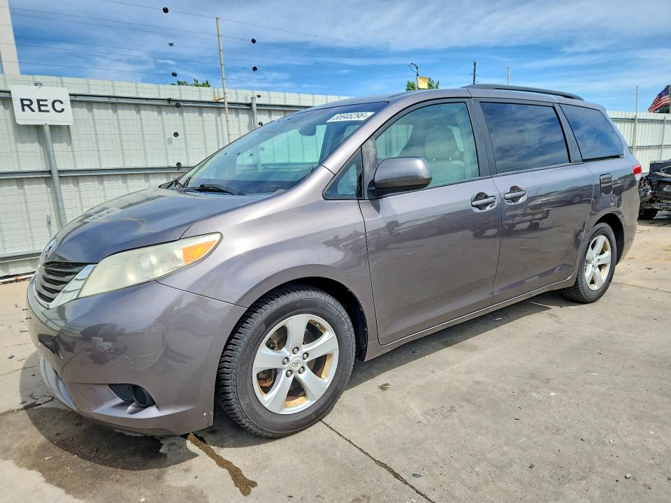 Продажа на аукционе авто 2011 Toyota Sienna, vin: 5TDKK3DC0BS037624, номер лота: 55946296