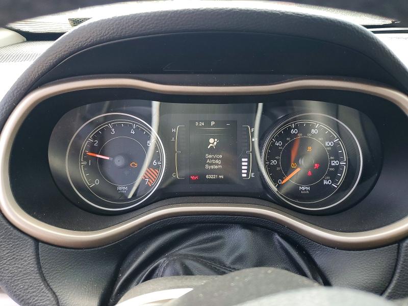 Продаж на аукціоні авто 2015 Jeep Cherokee, vin: 1C4PJMCB4FW725672, номер лоту: 59319476
