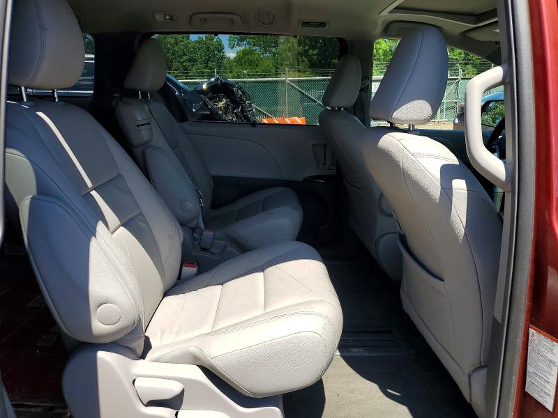 57550756 :رقم المزاد ، 5TDYK3DCXFS655159 vin ، 2015 Toyota Sienna مزاد بيع