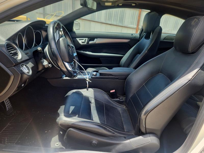 2012 Mercedes-benz C მანქანა იყიდება აუქციონზე, vin: WDDGJ4HB2CF820502, აუქციონის ნომერი: 55218626