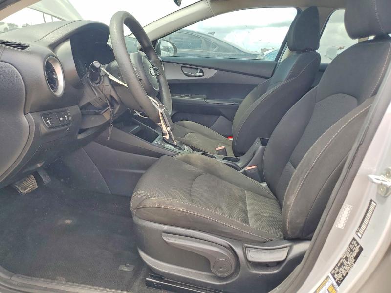 2020 Kia Forte მანქანა იყიდება აუქციონზე, vin: 3KPF24AD6LE212684, აუქციონის ნომერი: 57755216