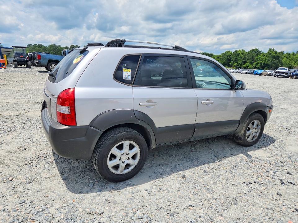 2005 Hyundai Tucson მანქანა იყიდება აუქციონზე, vin: KM8JN12D05U131307, აუქციონის ნომერი: 55613126