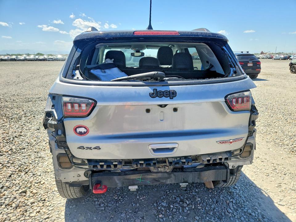 2020 Jeep Compass მანქანა იყიდება აუქციონზე, vin: 3C4NJDDB6LT177777, აუქციონის ნომერი: 57293016