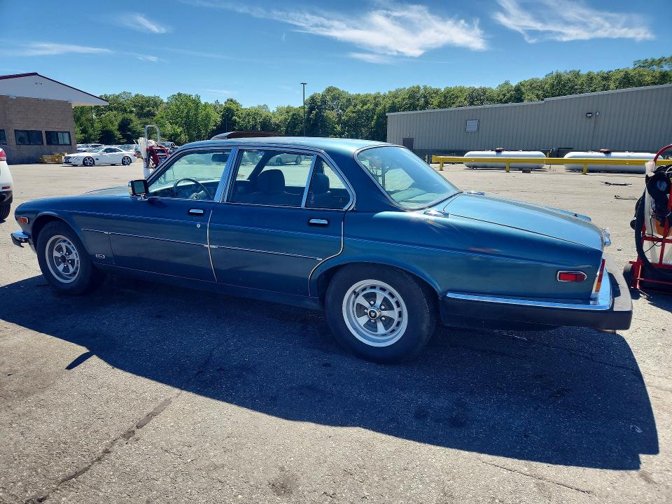 56802366 :رقم المزاد ، SAJAV1347FC411771 vin ، 1985 Jaguar Xj6 مزاد بيع