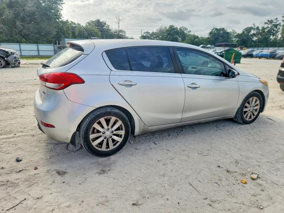 Продаж на аукціоні авто 2015 Kia Forte, vin: KNAFX5A84F5363949, номер лоту: 56159776