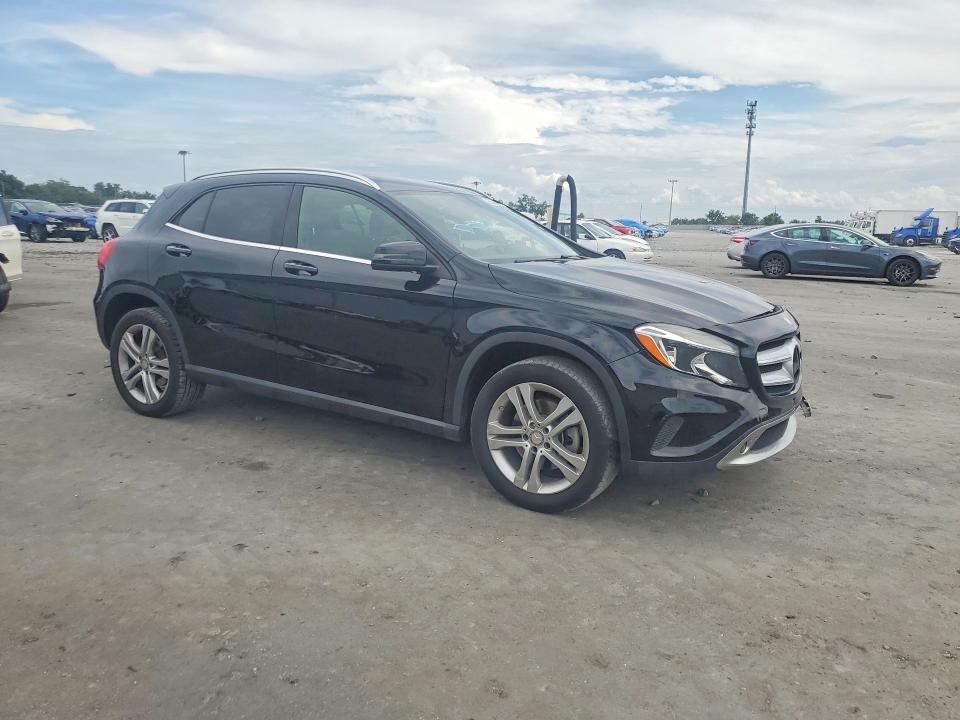 55541756 :رقم المزاد ، WDCTG4GB7FJ112458 vin ، 2015 Mercedes-benz Gla مزاد بيع